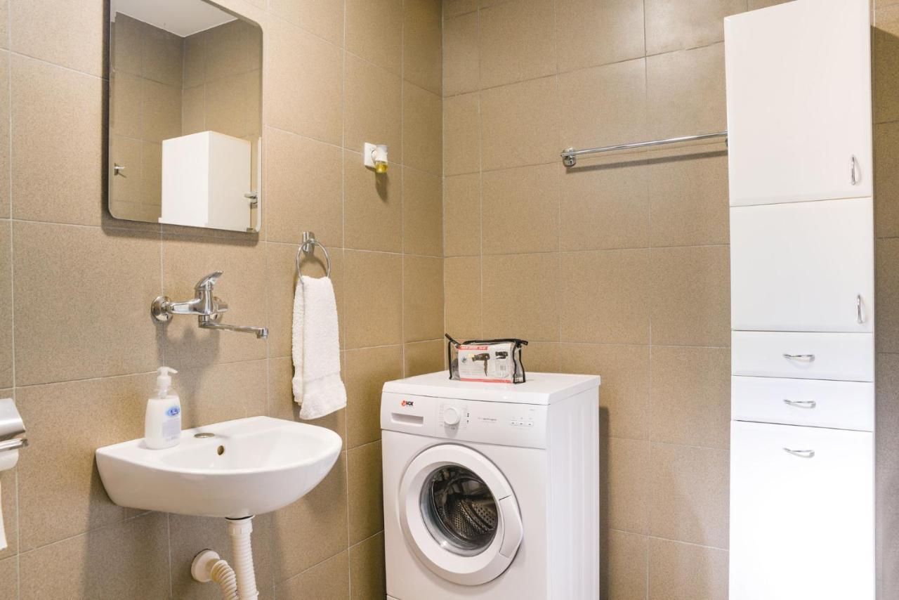 Centar Lux 3 Lägenhet Zrenjanin Exteriör bild